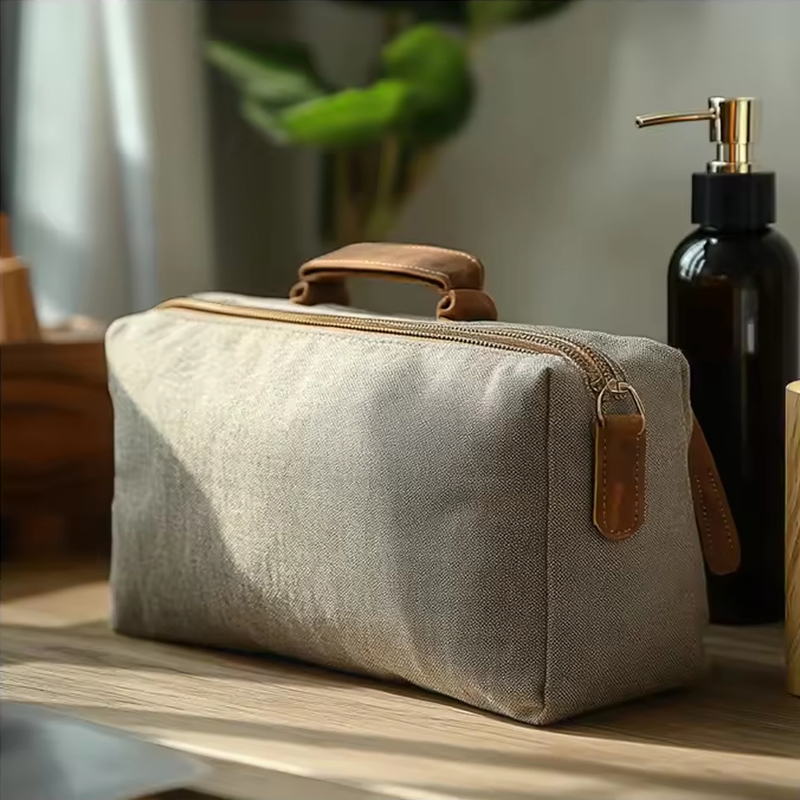 Trousse de rangement pour articles de toilette et cosmétiques de grande capacité