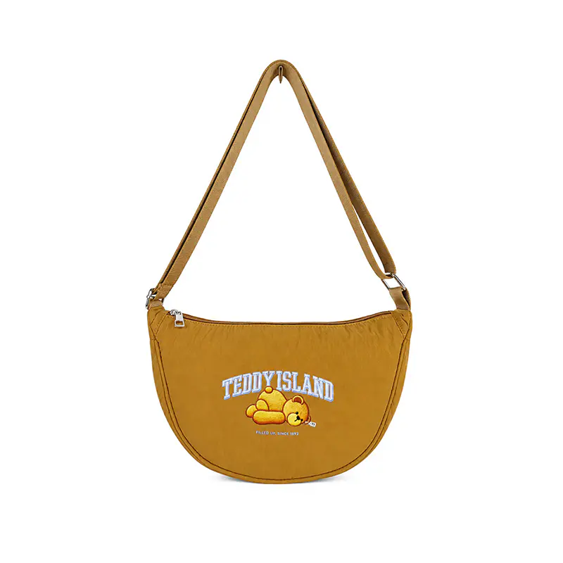 Teddy Island - Sac à bandoulière en forme de croissant délavé avec ours mignon